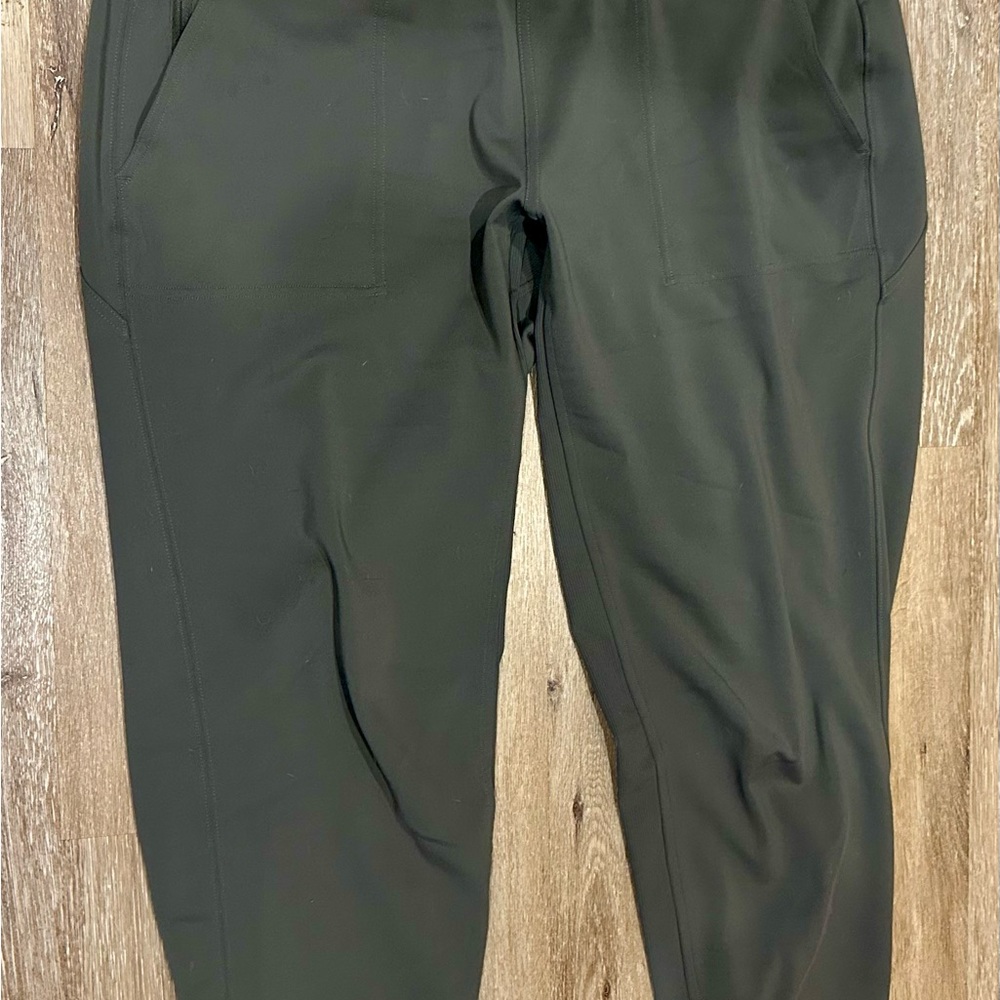 Athleta womens grey Joggers